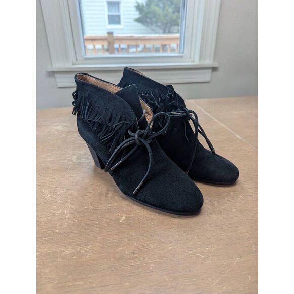 Gentle Souls Bettie Black Suede Fringe Bootie women's size 7 leather - Picture 1 of 9